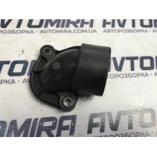 Фланец системы охлаждения Renault Megane II 1.9 DCI 2002-2009 8200590563